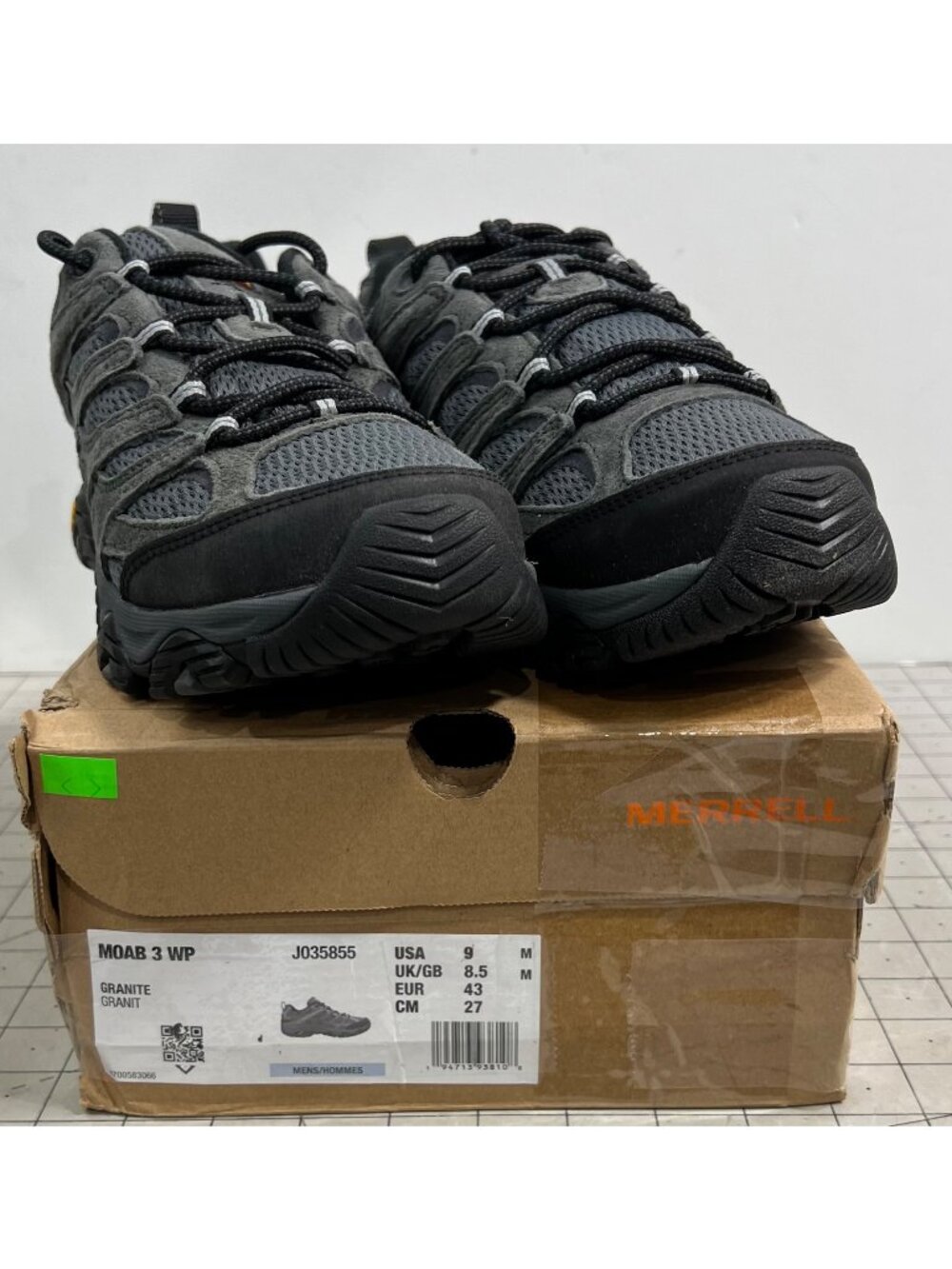 Merrell Moab 3 Waterproof Hiking Shoes Granite Men's Sz. 9 Outdoor Footwear NEW